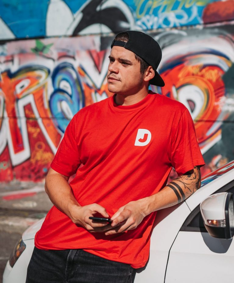 Stante Se Kuryrem Dame Jidlo